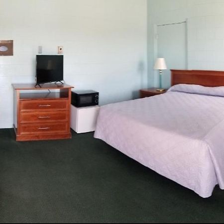 Holiday Host Motel Sonora Dış mekan fotoğraf