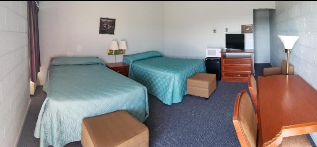 Holiday Host Motel Sonora Dış mekan fotoğraf